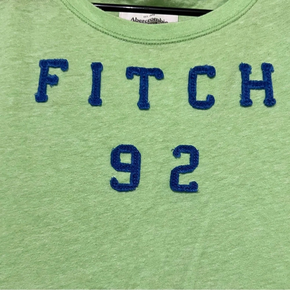 Abercrombie & Fitch size L tshirt - Picture 4 of 4
